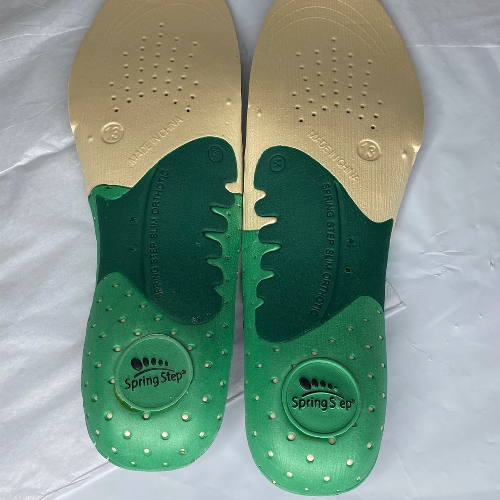 Spring Step Gray Shoe Insoles - Picture 3 of 7